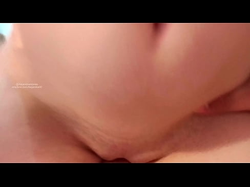 ❤️ A’ cadal ann an seòmar mo pheathar agus sin mar a dhùisg mi Porno  leinn gd.pornsexer.ru ﹏